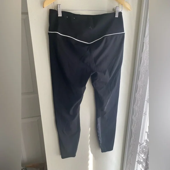 JoyLab High Rise Black Leggings with White Accent Size Large Women’s 7/8 Target - Picture 4 of 6